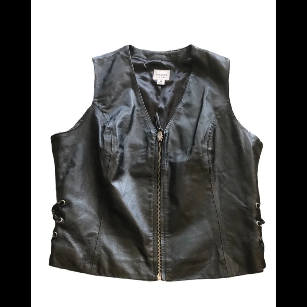 VTG Wilson Maxima Black Buttery Leather Vest M Full Zip Side Lace Up Festival
